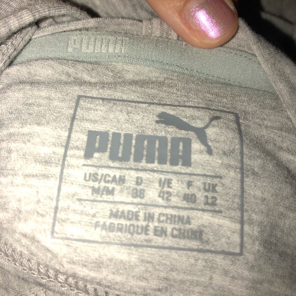 Puma sweatshirt - Picture 3 of 3
